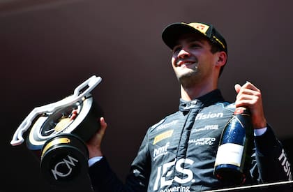 Jak Crawford, el ganador en el Gran Premio de Mónaco de Fórmula 2... después del caos