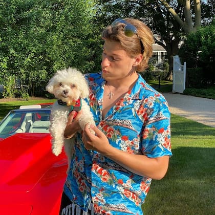 Jake Bongiovi es uno de los cuatro hijos del músico Jon Bon Jovi