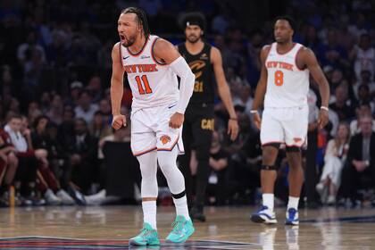 Jalen Brunson, de los New York Knicks, que ganan la serie 3 a 0 y buscan meterse en las finales de la NBA