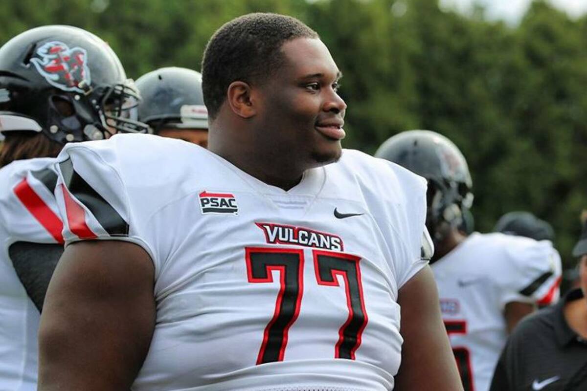 Jamain Stephens tenía 20 años y murió por complicaciones tras enfermarse de coronavirus