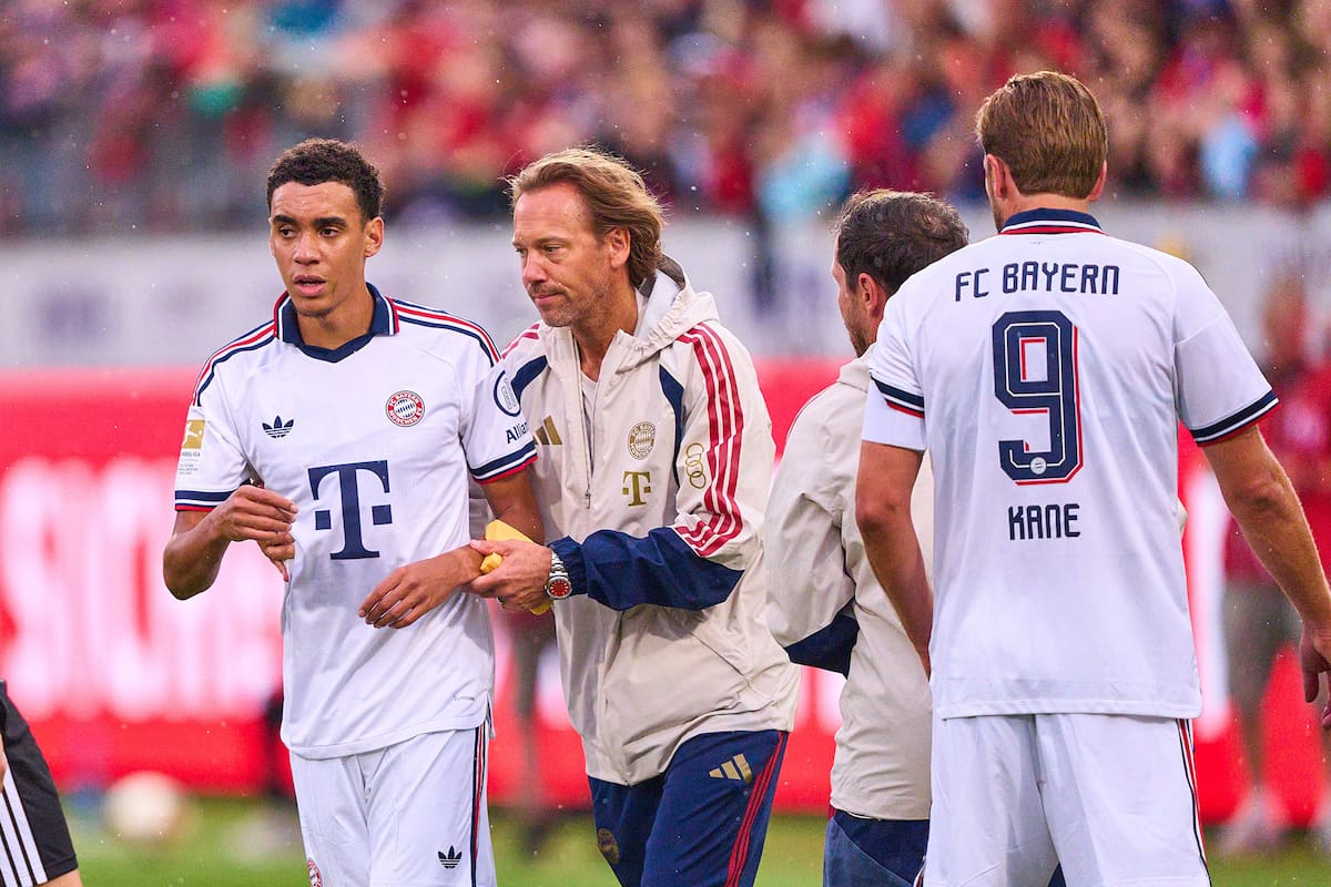 Jamal Musiala volvió a salir en un amistoso de hoy de Bayern Munich ante Heidenheim, pero dejó en claro que está bien