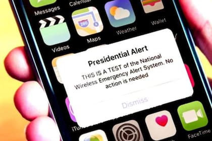 "Alerta Presidencial. ESTA ES UNA PRUEBA del sistema nacional de alerta de emergencias inalámbrico. No es necesario hacer nada", decía el mensaje de prueba