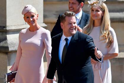 James Corden y Julia Carey