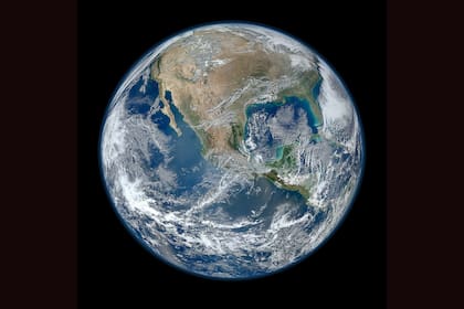 James Hansen, ex científico principal de la NASA, y otros, argumentan que el calentamiento global se está acelerando