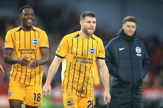 James Milner fija nuevo récord de partidos en la Liga Premier en triunfo del Brighton