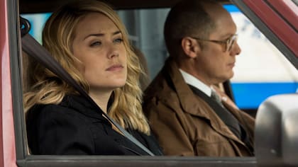 James Spader junto a Megan Boone en The Blacklist