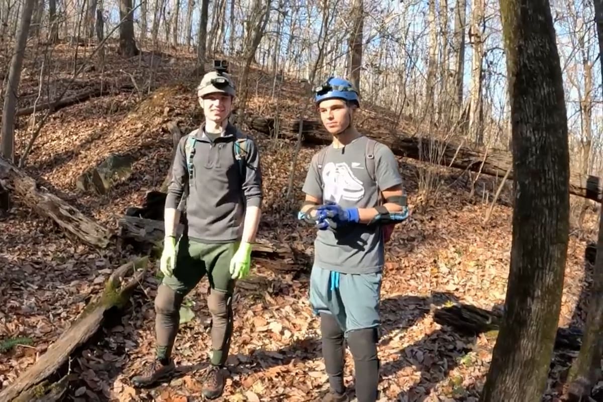 James y Edward son dos gemelos en búsqueda de aventuras nuevas