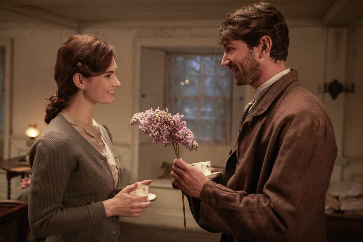 James y Michiel Husman en The Guernsey Literary and Potato Peel Pie Society