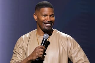El actor Jamie Foxx impacta a todo Hollywood con su extravagante decoración navideña