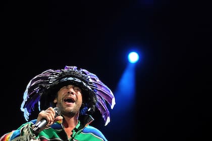 El regreso de Jamiroquai coincide con un momento especial para la banda: en 2026 se cumplen 30 años de “Virtual Insanity”