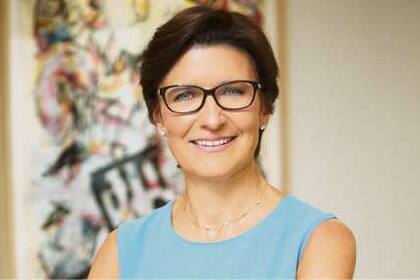 Jane Fraser, de 53 años, lleva 16 en el banco