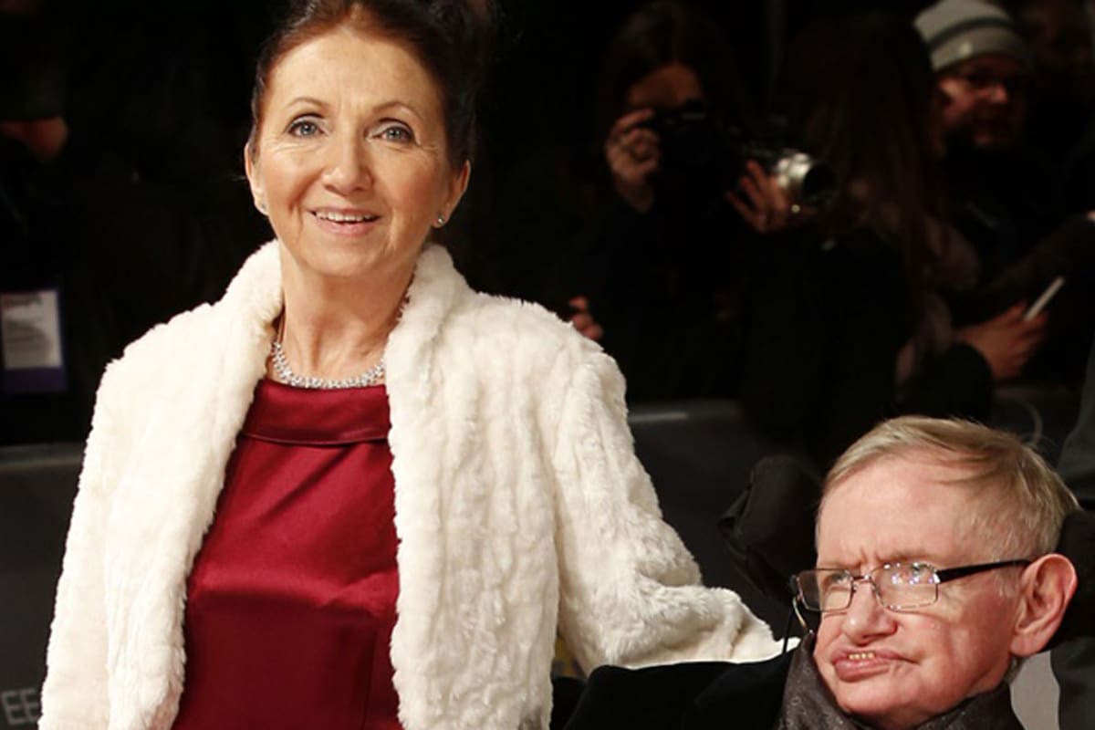 Jane Hawking, exmujer del fallecido físico británico