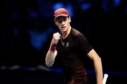 Jannik Sinner batió en dos sets a Alex de Minaur y estará este domingo otra vez en la definición del ATP Finals de Turín