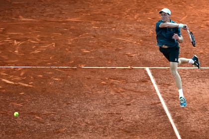 Jannik Sinner busca ser finalista en el Abierto de Madrid