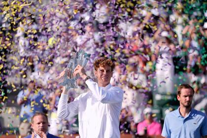 Jannik Sinner ganó la final de Indian Wells ante el ruso Daniil Medvedev