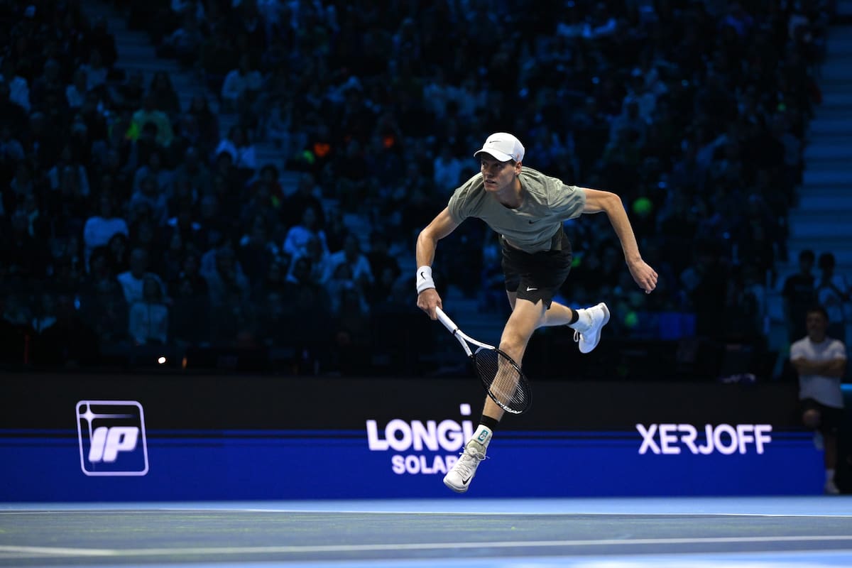 Jannik Sinner se mide ante Taylor Fritz por el torneo de Maestros, en Turín