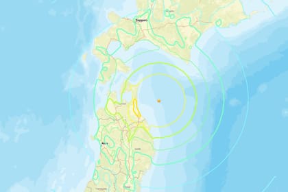 Japón emite una alerta de tsunami después de un potente terremoto