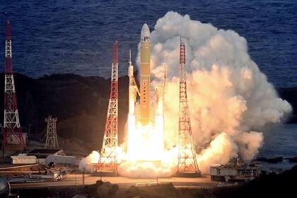 Japón lanza satélite de navegación para mejorar sistema de posicionamiento