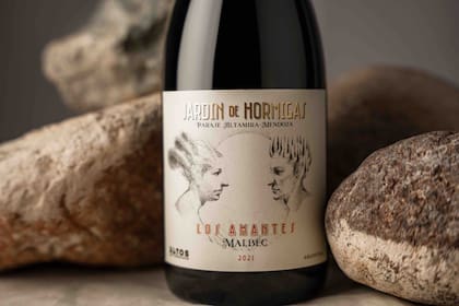 Jardín de Hormigas Los Amantes es un vino nuevo, que acaba de salir al mercado