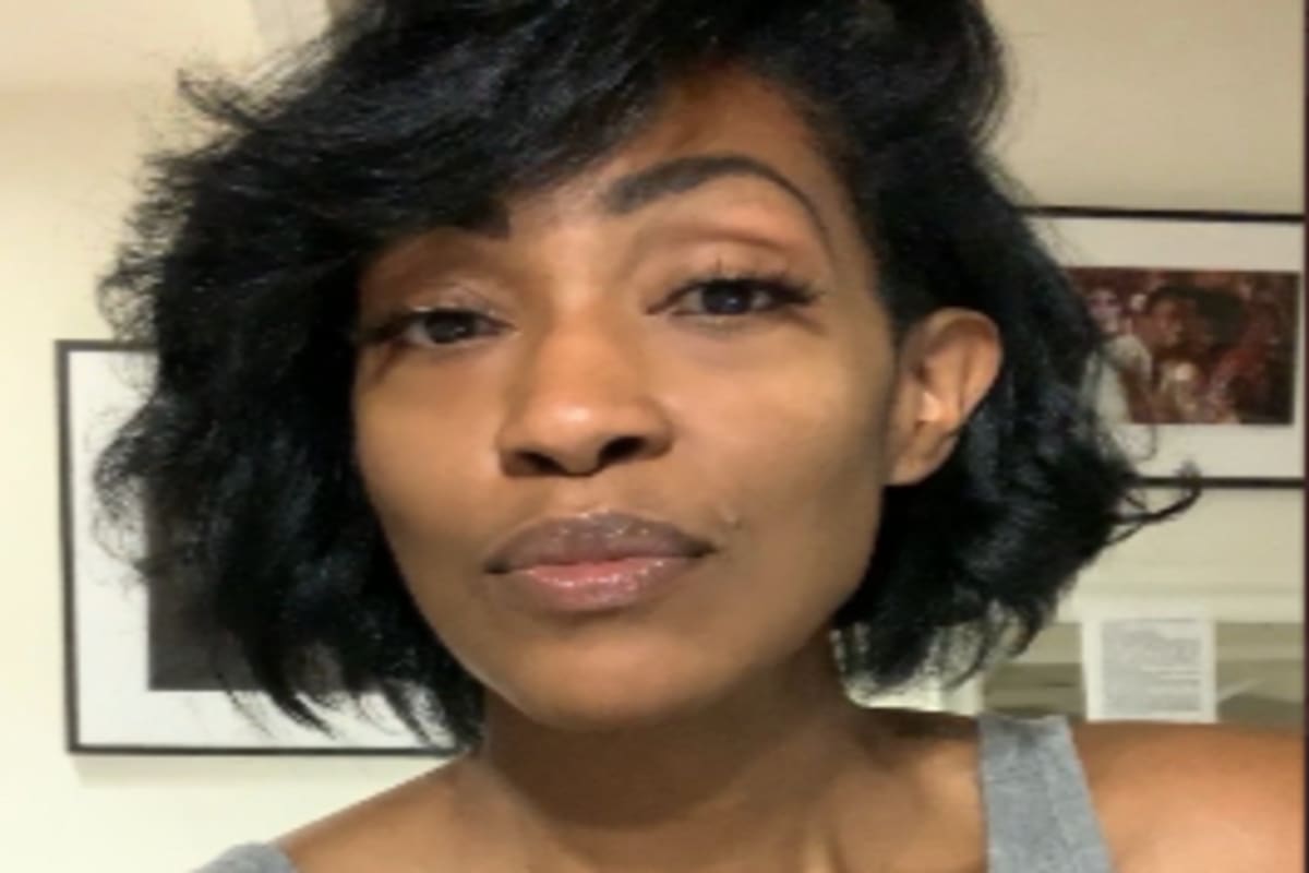 Jas Waters formaba parte del equipo de guionistas de la exitosa serie desde 2017. Su muerte fue confirmada como un suicidio