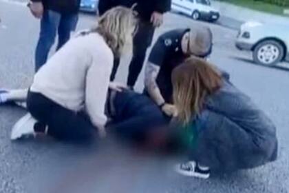 Jason James Galvin (41) fue atropellado por un Renault Clio mientras deambulada por la costa marplantense