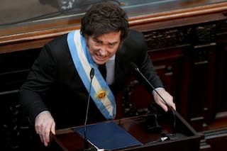 Los dudosos números con los que Milei atacó la política de género