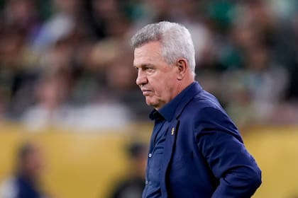 Javier Aguirre está en el ojo de la tormenta tras la fecha FIFA