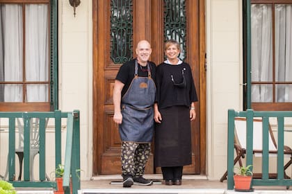 Javier Araujo y Betina Lago.