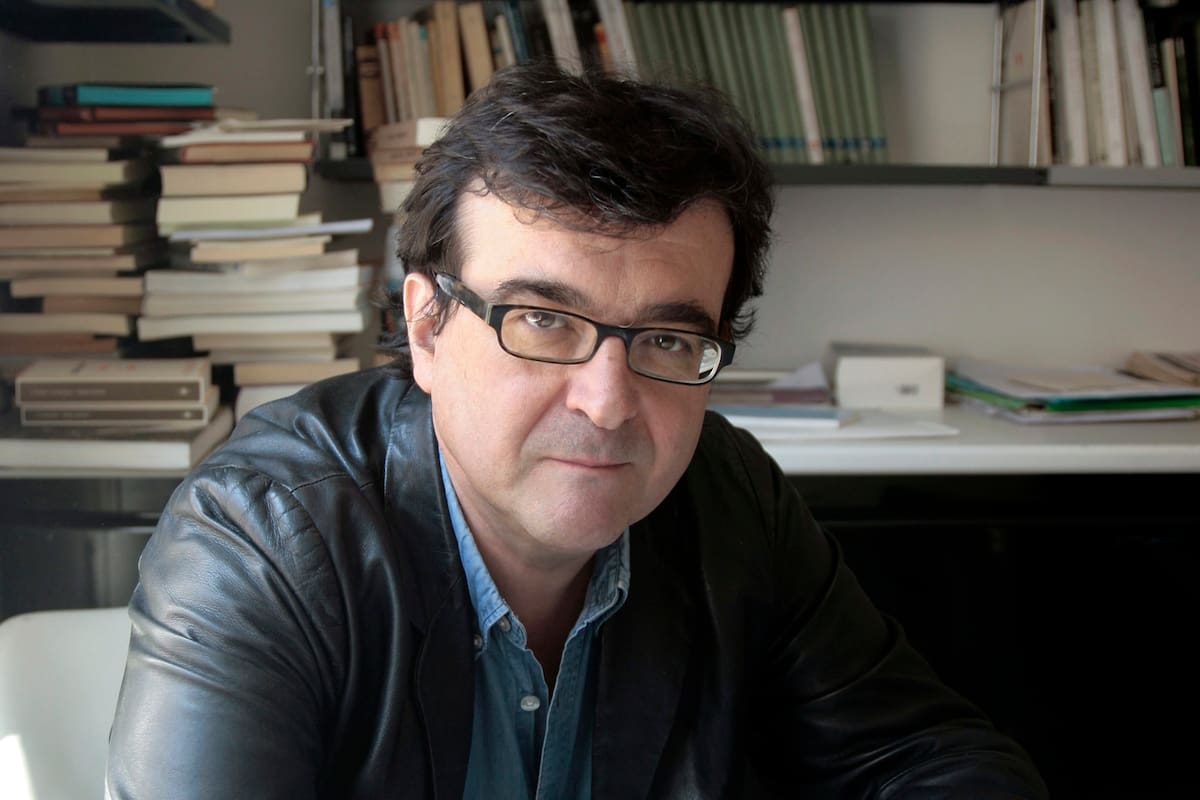 Javier Cercas fue reconocido por su libro sobre el Papa Francisco