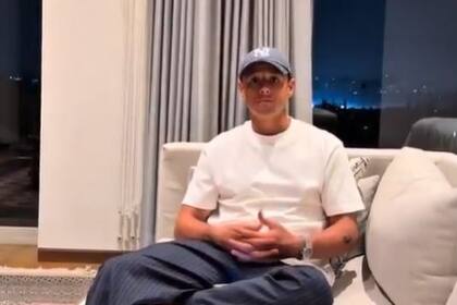 Javier Chicharito Hernández, envuelto en una polémica por sus comentarios contra las mujeres en sus redes sociales; la presidente mexicana le respondió