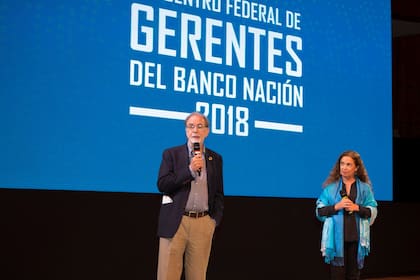 Javier González Fraga se reunió el sábado con los gerentes generales de las 634 sucursales de la entidad