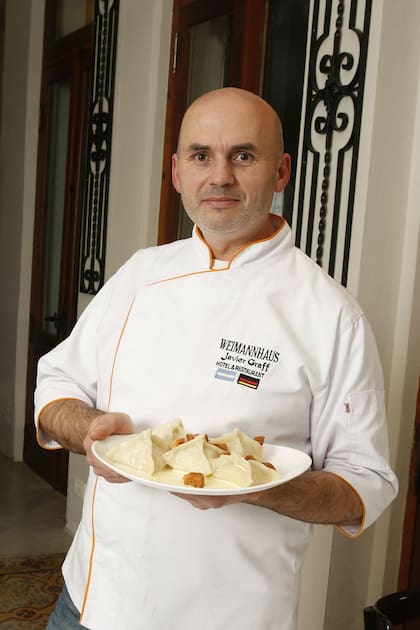 Javier Graff abrió su restaurante en Santa María