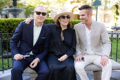 Javier Iturrioz, Graciela Borges y Sebastián Calfun