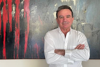 Javier Madanes Quintanilla, titular de Aluar y exdueño de Fate, es sindicado por el gobierno como un enemigo del modelo