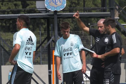 Javier Mascherano anunció quiénes son los convocados para el certamen regional.