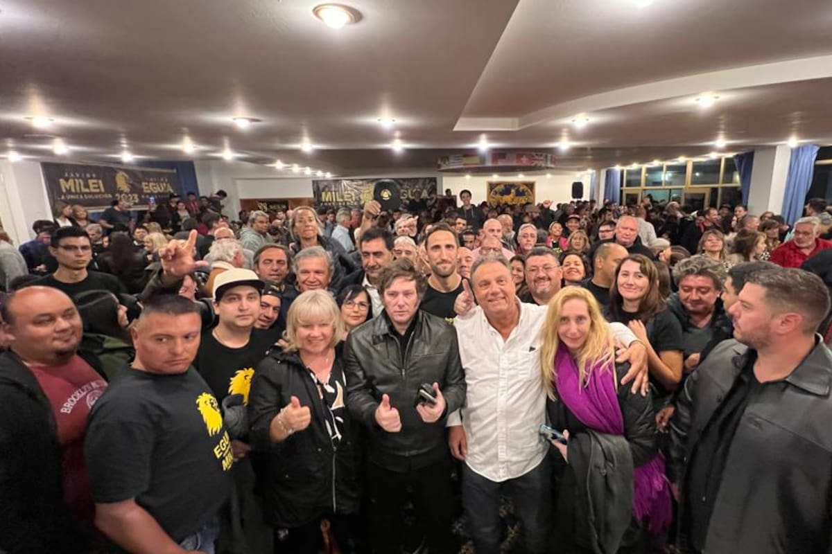 Javier Milei acompañó a sus candidatos en Neuquén