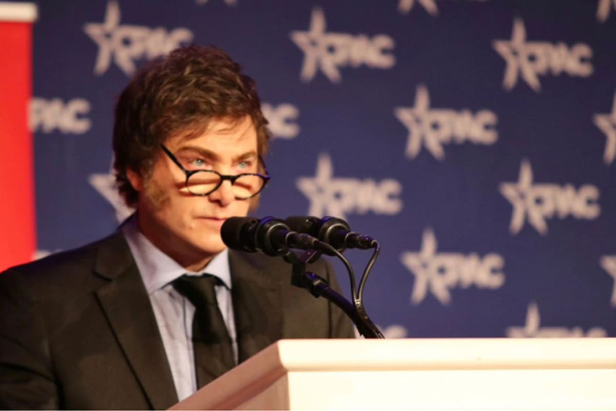 Javier Milei, al disertar en la cumbre de inversores de la CPAC en Mar-a-Lago