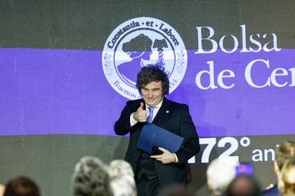 Javier Milei anunció la baja de retenciones para trigo y cebada en medio del inicio de la campaña fina y con el foco puesto en sostener el área sembrada