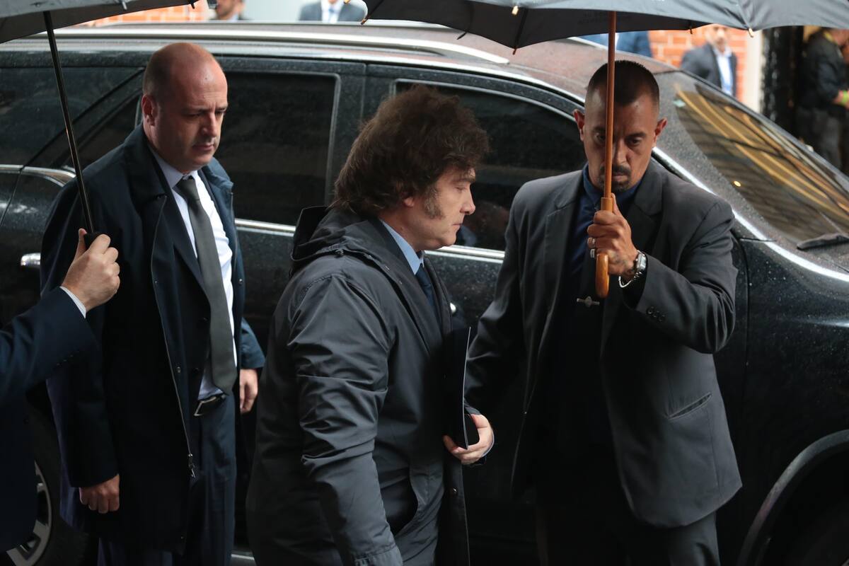 Javier Milei, ayer, al ingresar a un acto en el Museo del Holocausto