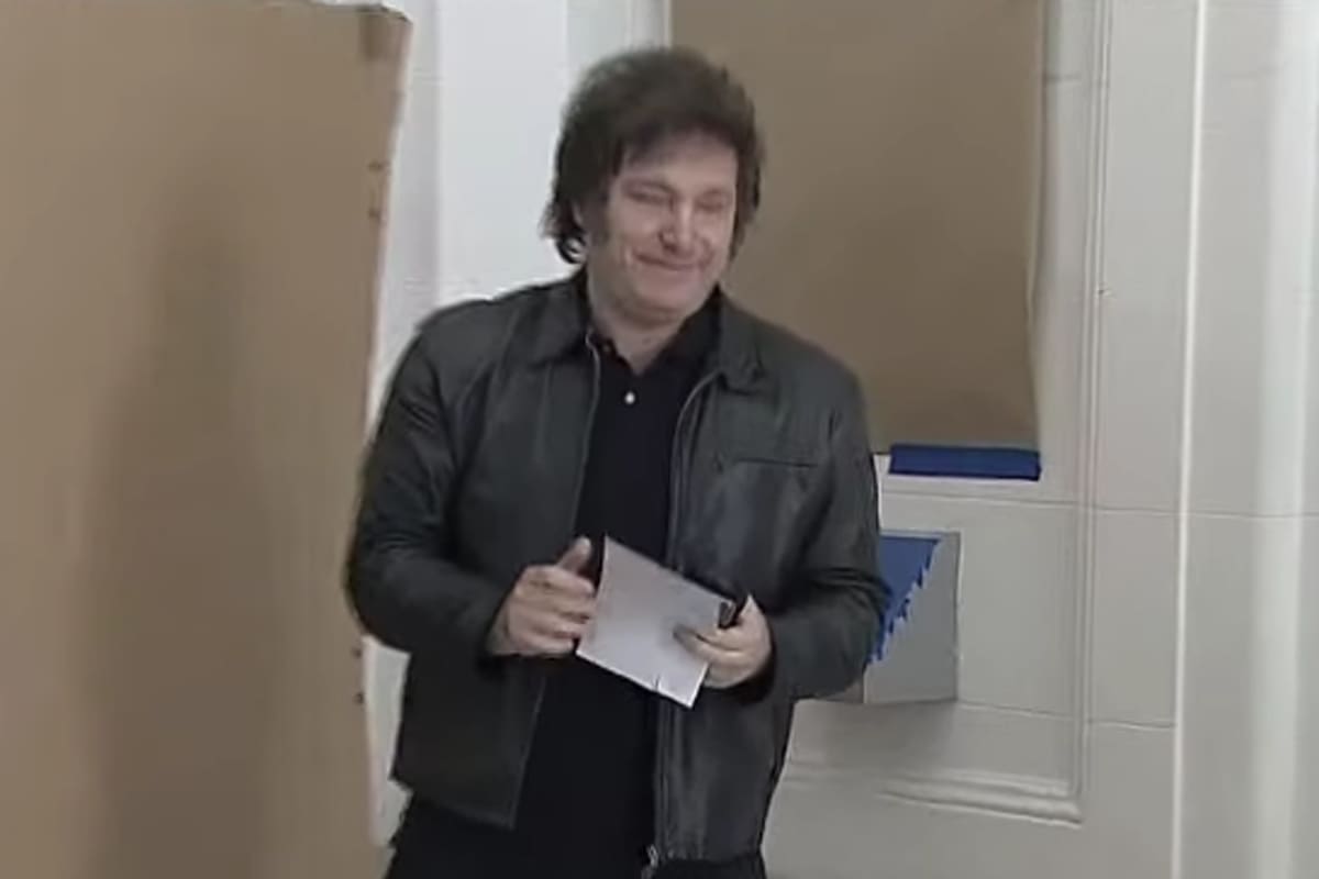 Javier Milei, cuando emitió su voto en el último balotaje presidencial