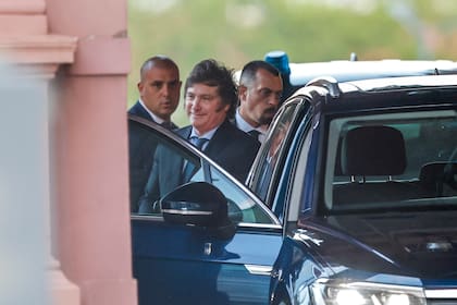 Javier Milei define el destino de las empresas públicas