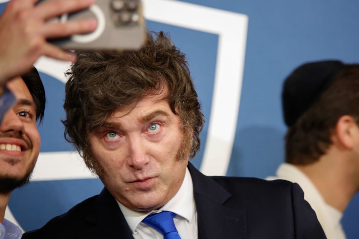 Javier Milei difunde a diario mensajes contra la prensa en sus redes sociales