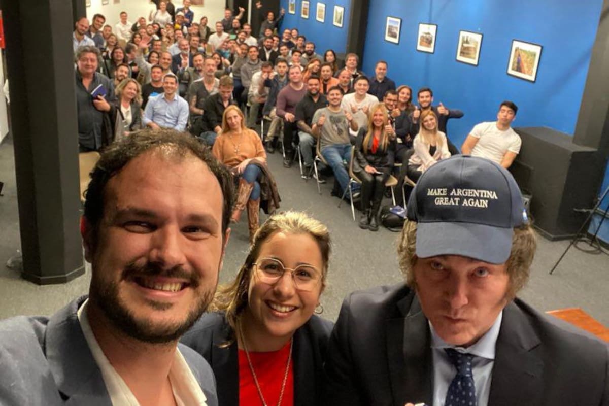 Javier Milei dio la clase de crecimiento económico del curso de formación de dirigentes de La Libertad Avanza