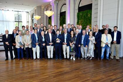Javier Milei en La Rural sostuvo que entre los objetivos del gobierno está la baja de las retenciones