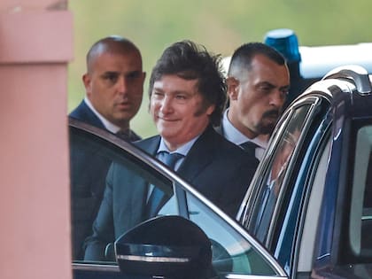 Javier Milei, en la salida de la Casa Rosada.