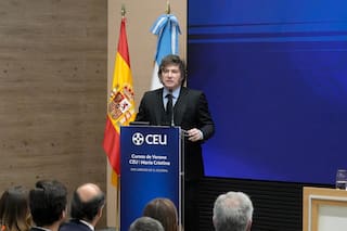 Milei volvió a apuntar al socialismo en medio de las denuncias al gobierno de Sánchez y deslizó una crítica a Macri