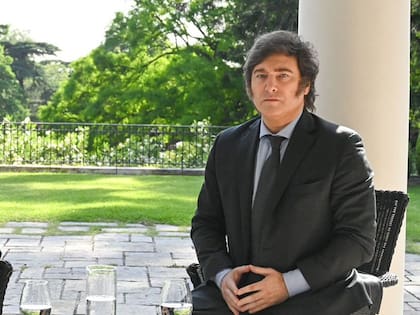 Javier Milei, en su primera visita a la quinta de Olivos