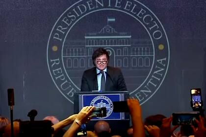 Javier Milei habla desde el búnker de La Libertad Avanza