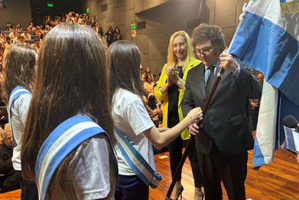 Javier Milei inaugura el ciclo lectivo en su excolegio Cardenal Copello