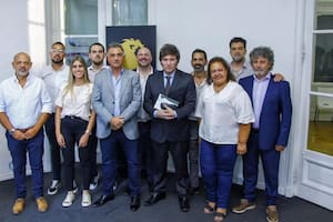 Javier Milei, junto a los coordinadores bonaerenses de cada sección electoral